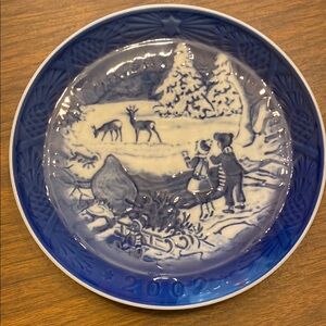 Blue and White Decorative Plate 2002